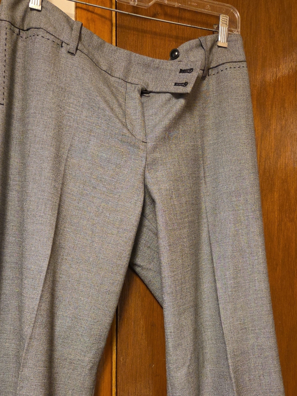 WORN ONCE LOFT Gray Women's Dress Pants - Tailored Trousers